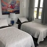 Spectacular Beach Front Ph, 2 Level-3Bd-2.5 Bath