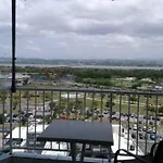 Beach Apt At Marbella Del Caribe 3