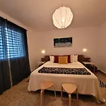 Jb23 Apts 3 Bedroom Apartment Near Airport