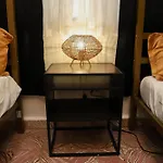 Private Rooms In Duplex Home 4 Bath Fq Beds 1-3Ppl