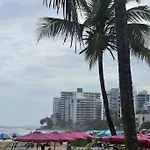Condado Oasis On Ashford Ave: Oceanview And Pool