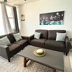 Gorgeous Ocean View 1Br W/Beach Acess & Pool