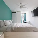 Condado Apt- Private Beach, Pool, & Family Ready!