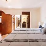 Old San Juan Kings Castle Penthouse Retreat - Family Friendly