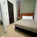 R10 Guest House