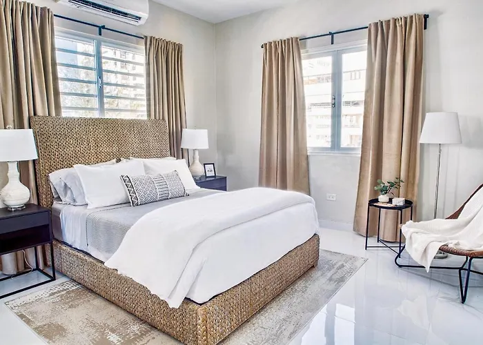 Enjoy Our Luxurious Penthouse In Condado!
