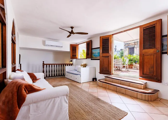 Old San Juan Kings Castle Penthouse Retreat - Family Friendly