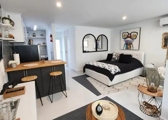 Cozy Nest In San Juan Center