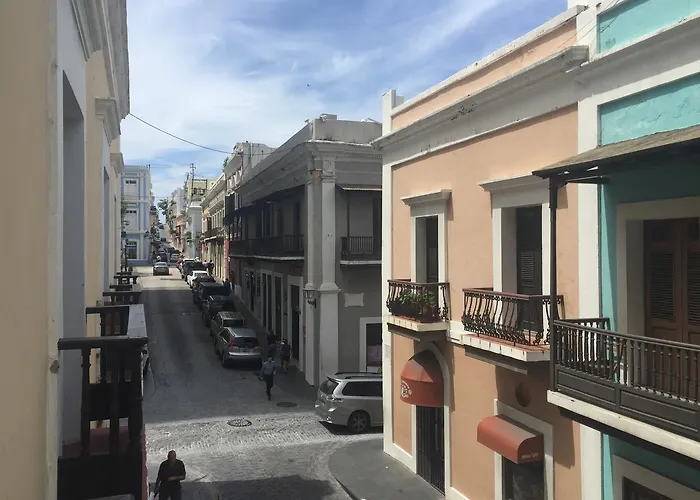 Old San Juan Balcony Apartment At Fortaleza St