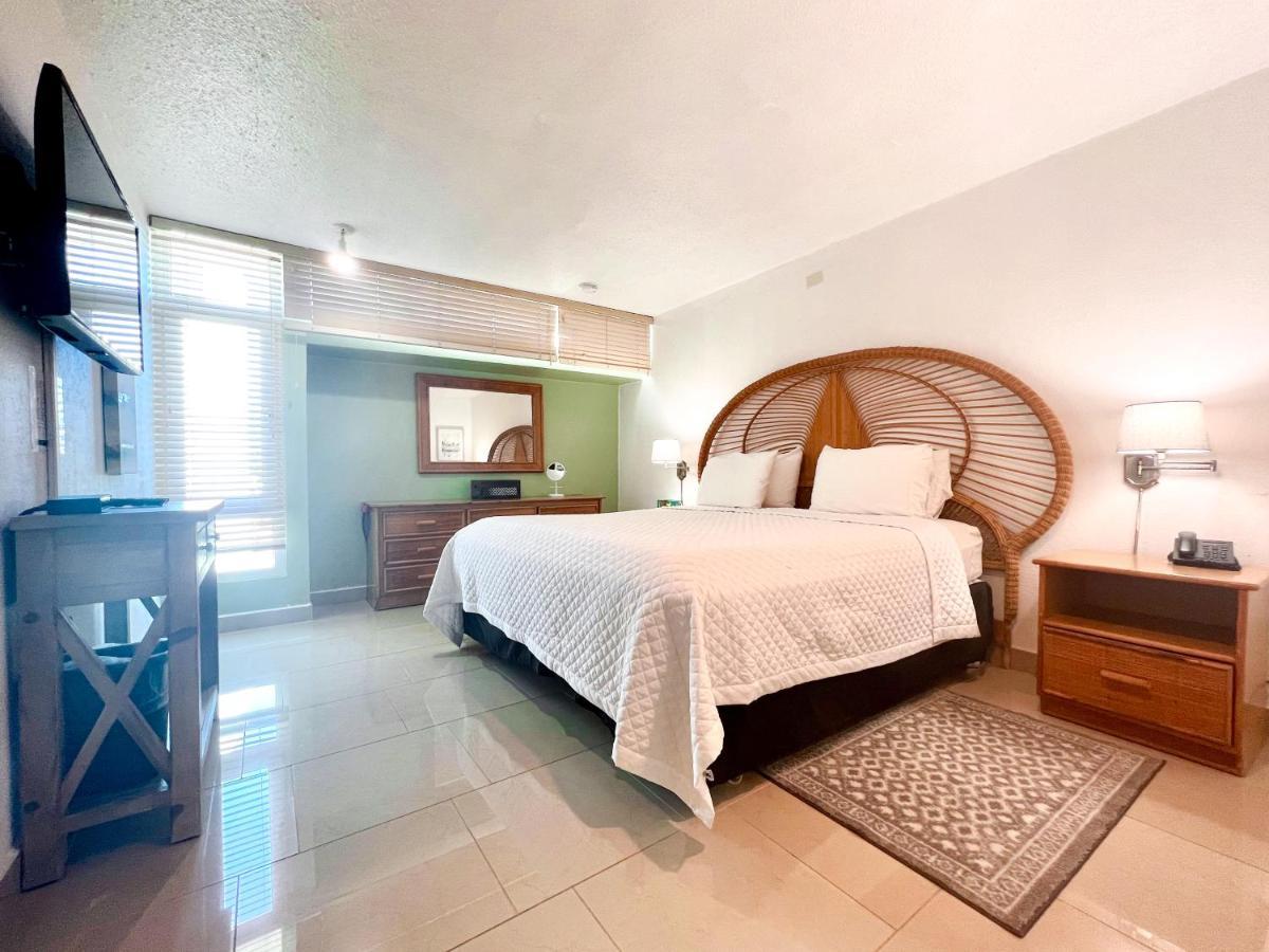 Esj Towers By Chana Apartahotel San Juan