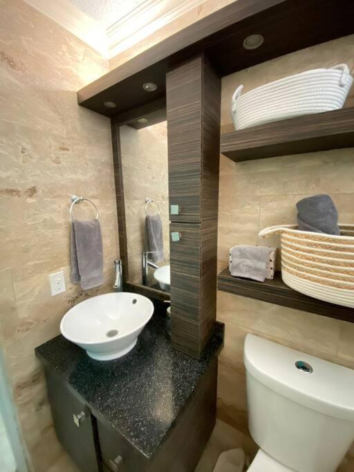 Apartamento Apt @ Ivt 5 *