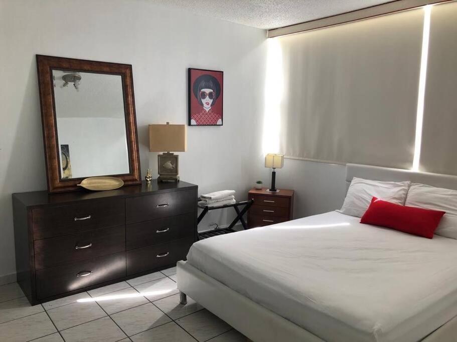 Beach Apt At Marbella Del Caribe 3 San Juan
