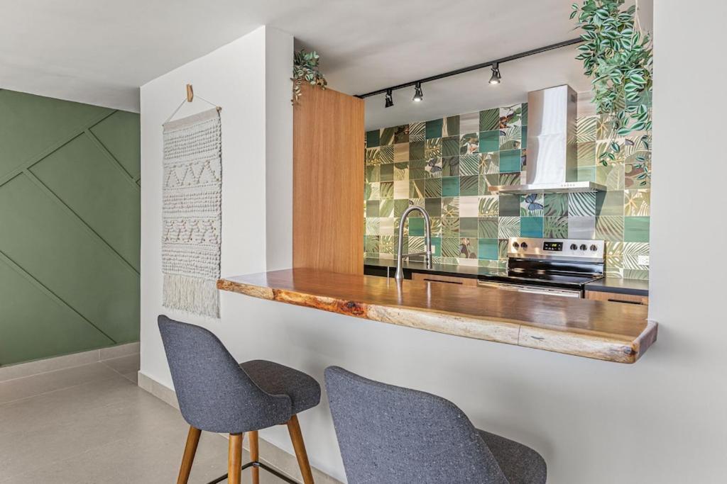 Two Bedroom In Brand New *
