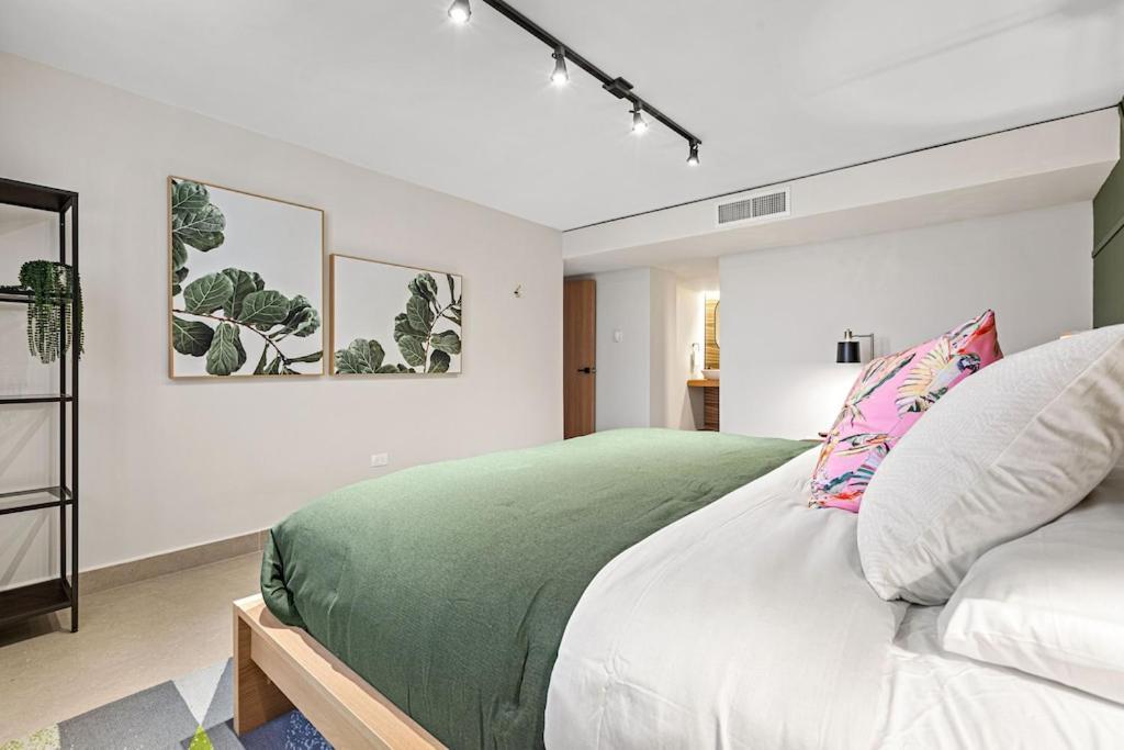 Two Bedroom In Brand New Apartamento San Juan