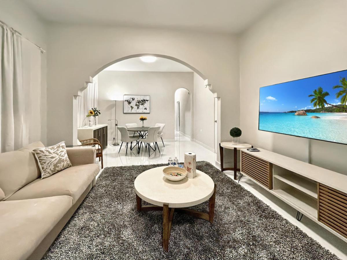 Apartment Stunning 2-bedroom *