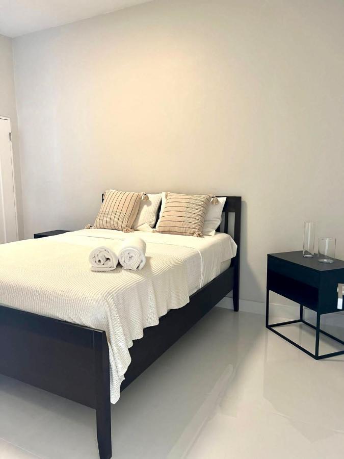 Apartamento Breathtaking 2-bedroom Beachside San Juan