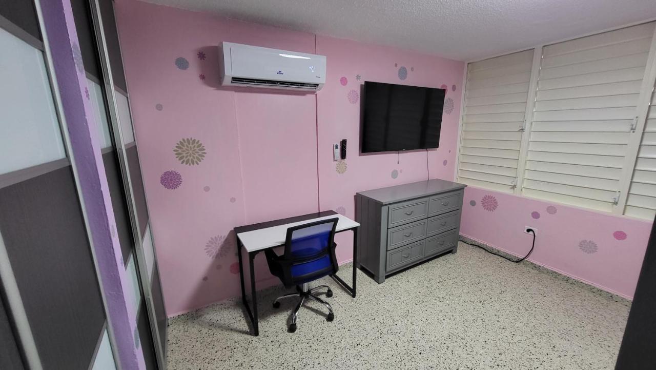 Apartamento Newly Renovated Modern In Center With Backup Electricity And Gated Security 602 *