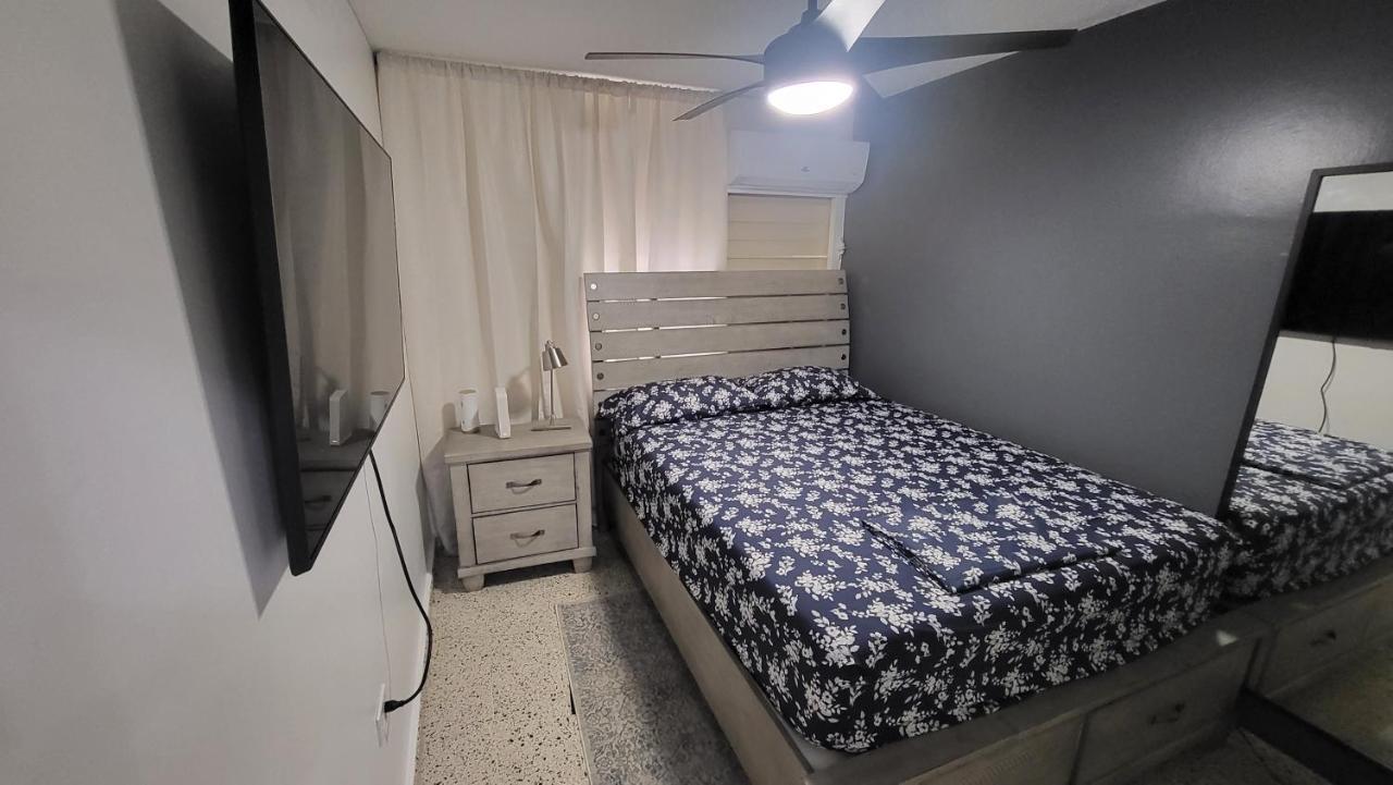 Newly Renovated Modern In Center With Backup Electricity And Gated Security 602 Apartamento San Juan