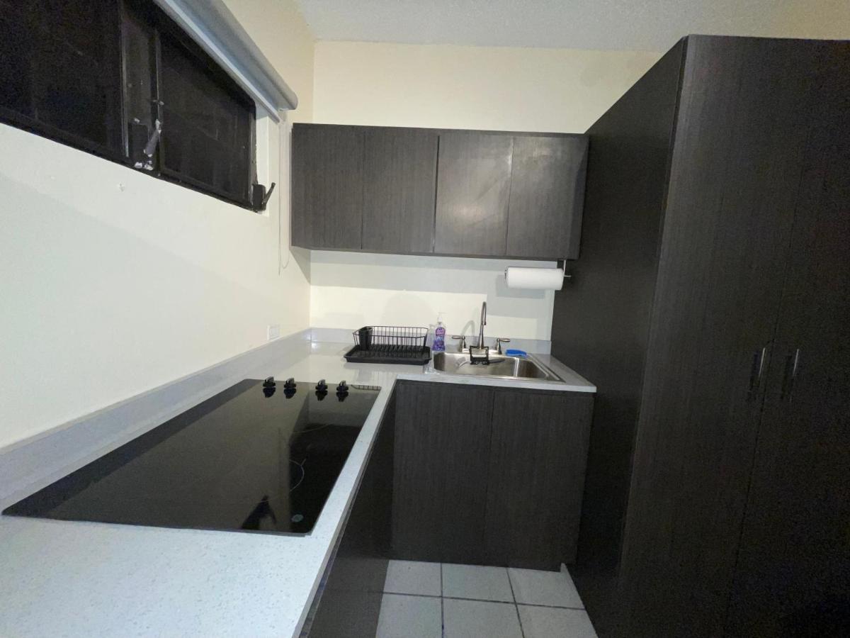 2bd 2bth In Unit 1 Apartamento *