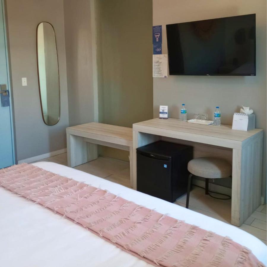 Hotel Trópica San Juan
