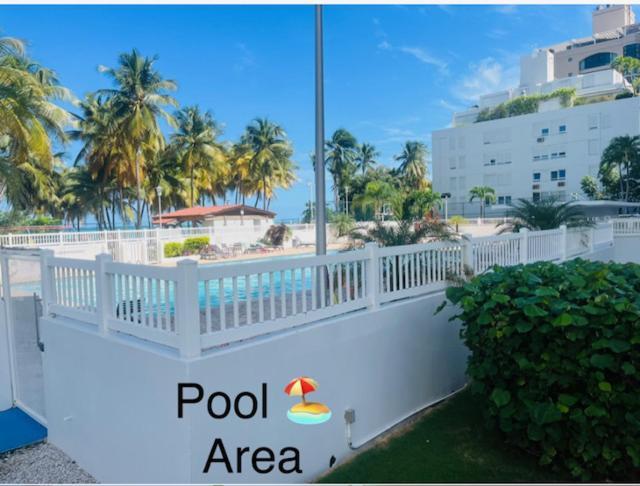 Apartamento Isla Frente A La Playa Y Piscina, Centrico Y Accesible *