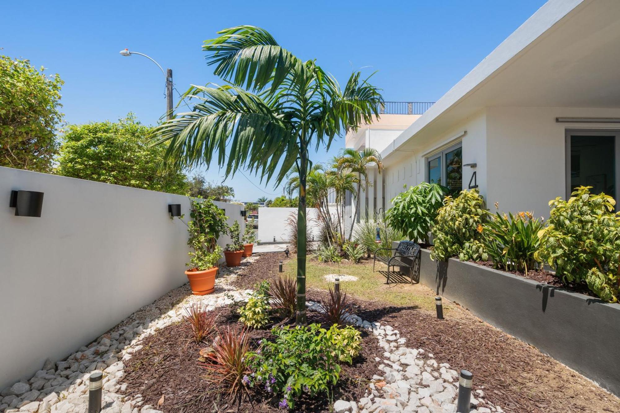 Pool House By Isla Verde Beach San Juan