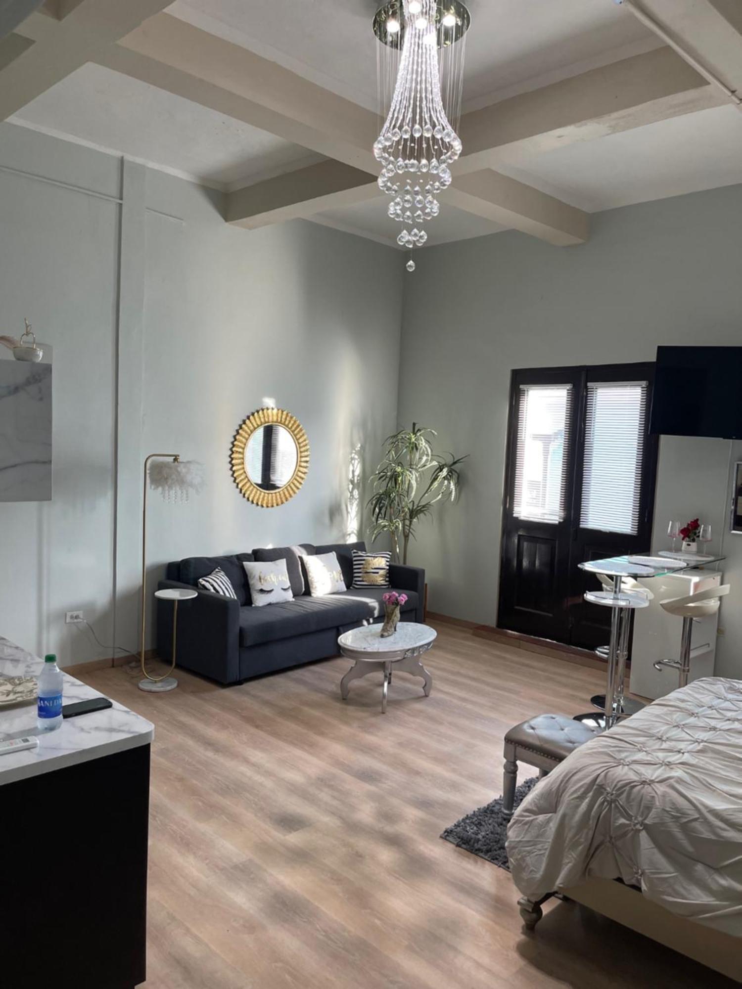 The Balconies Studio, The Marilyn & The Crystal At Casa Of Essence In Old Apartment San Juan