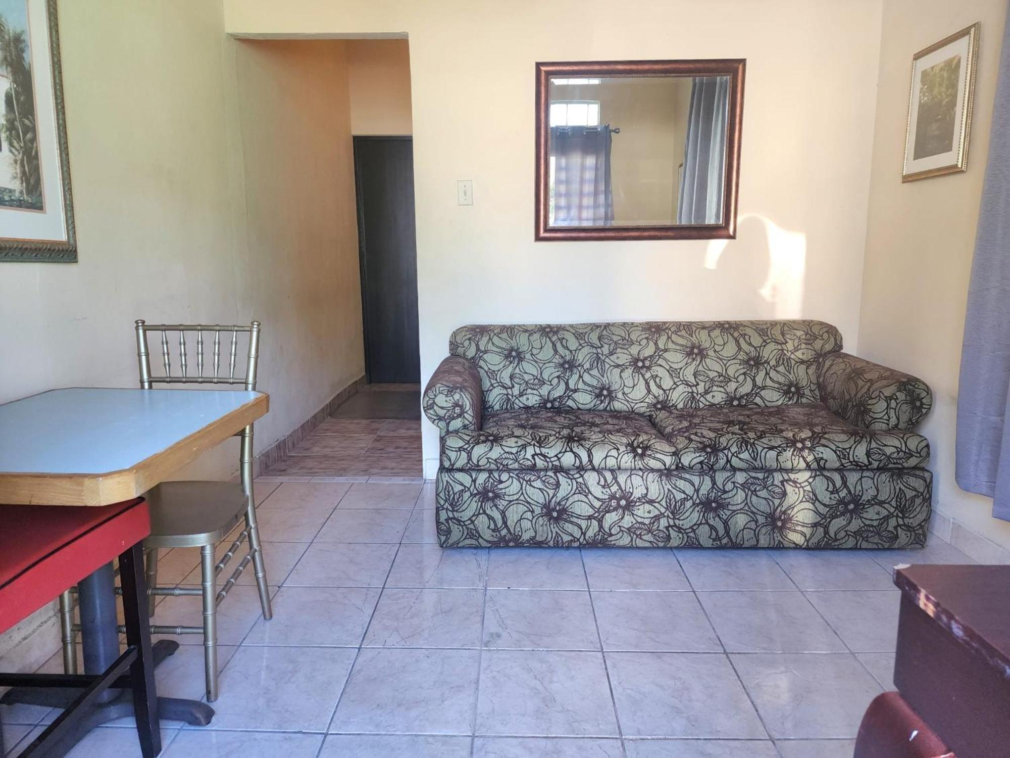 Apartamento Del Valle Casa Near Trendy Calle Loiza- One Bedroom With Queen *