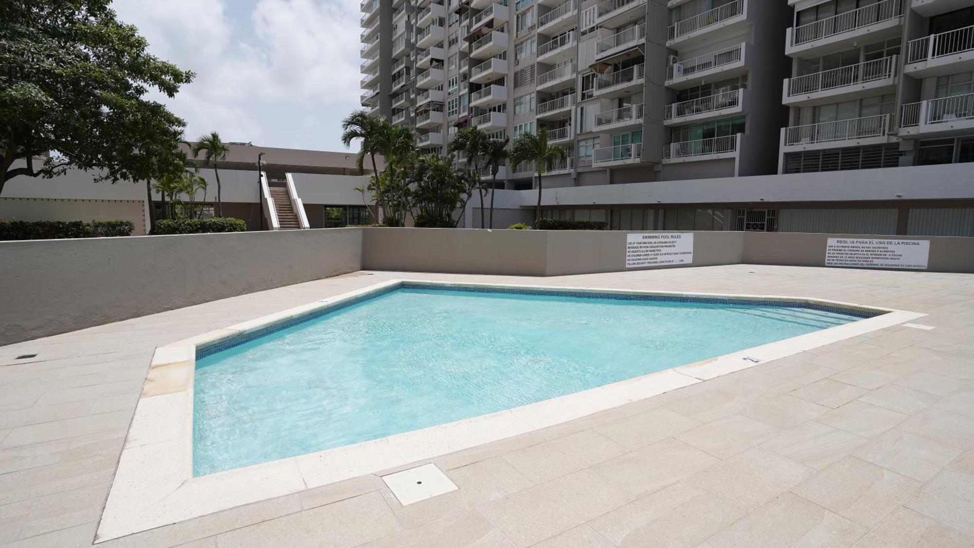 Ocean Front Coral Luxury Apartment *