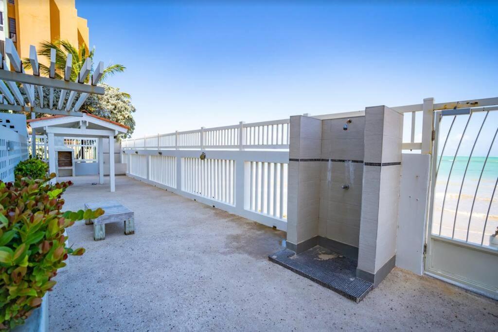 Сasa de vacaciones Modern Jewel Beachfront Isla San Juan