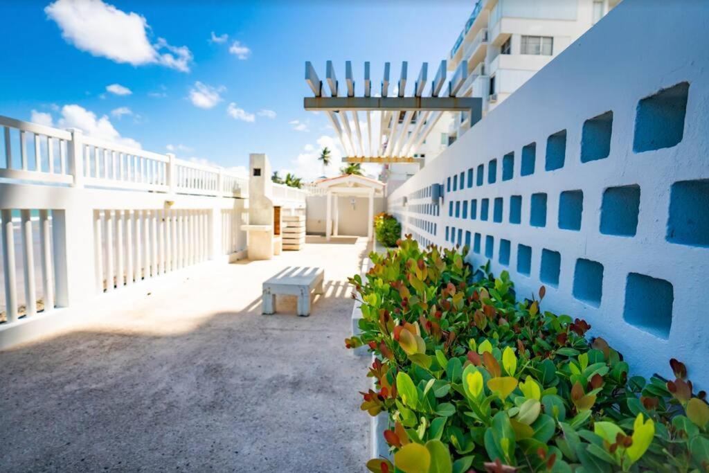 Сasa de vacaciones Modern Jewel Beachfront Isla