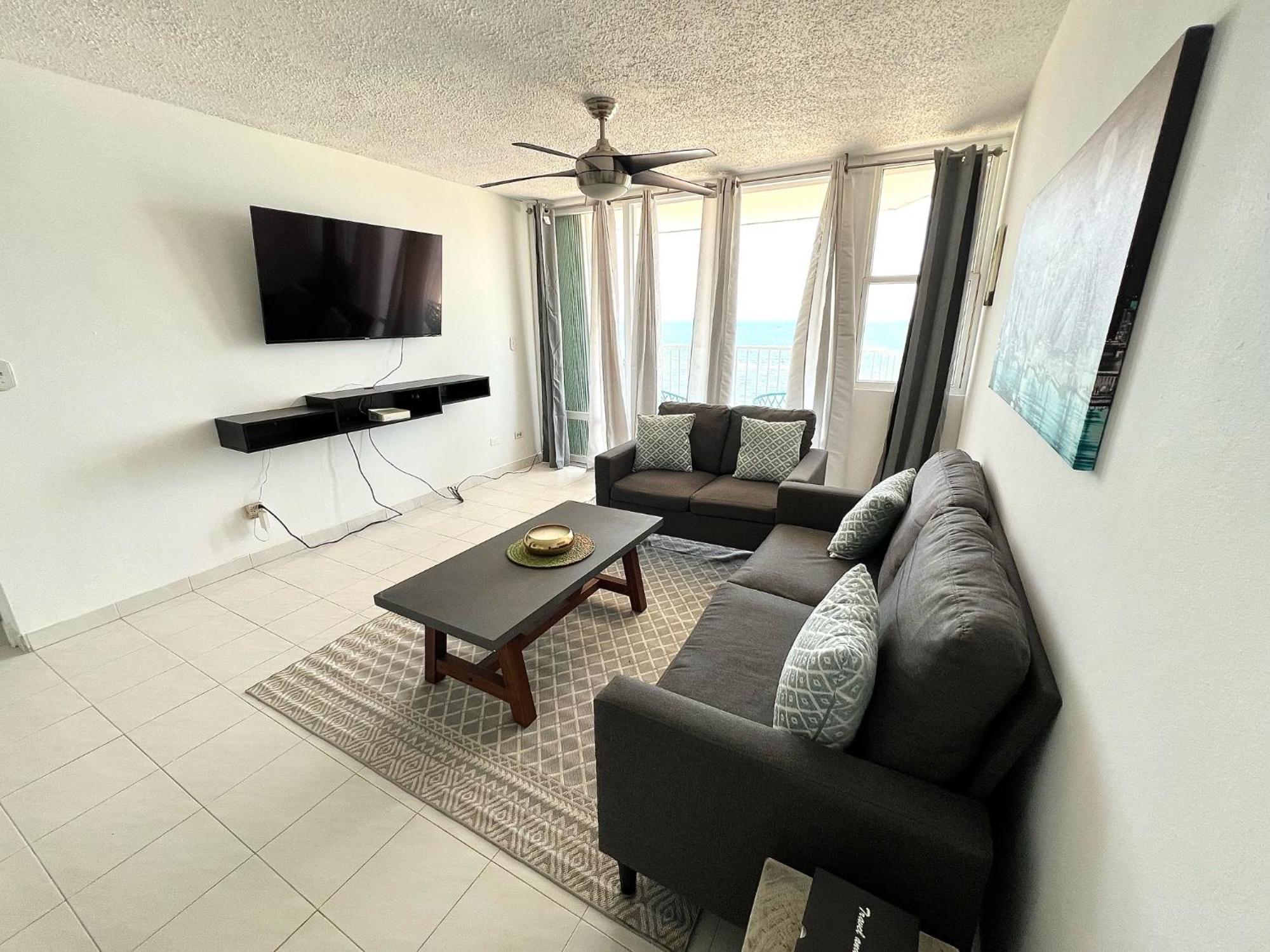 Apartamento Gorgeous Ocean View 1br W/beach Acess & Pool *