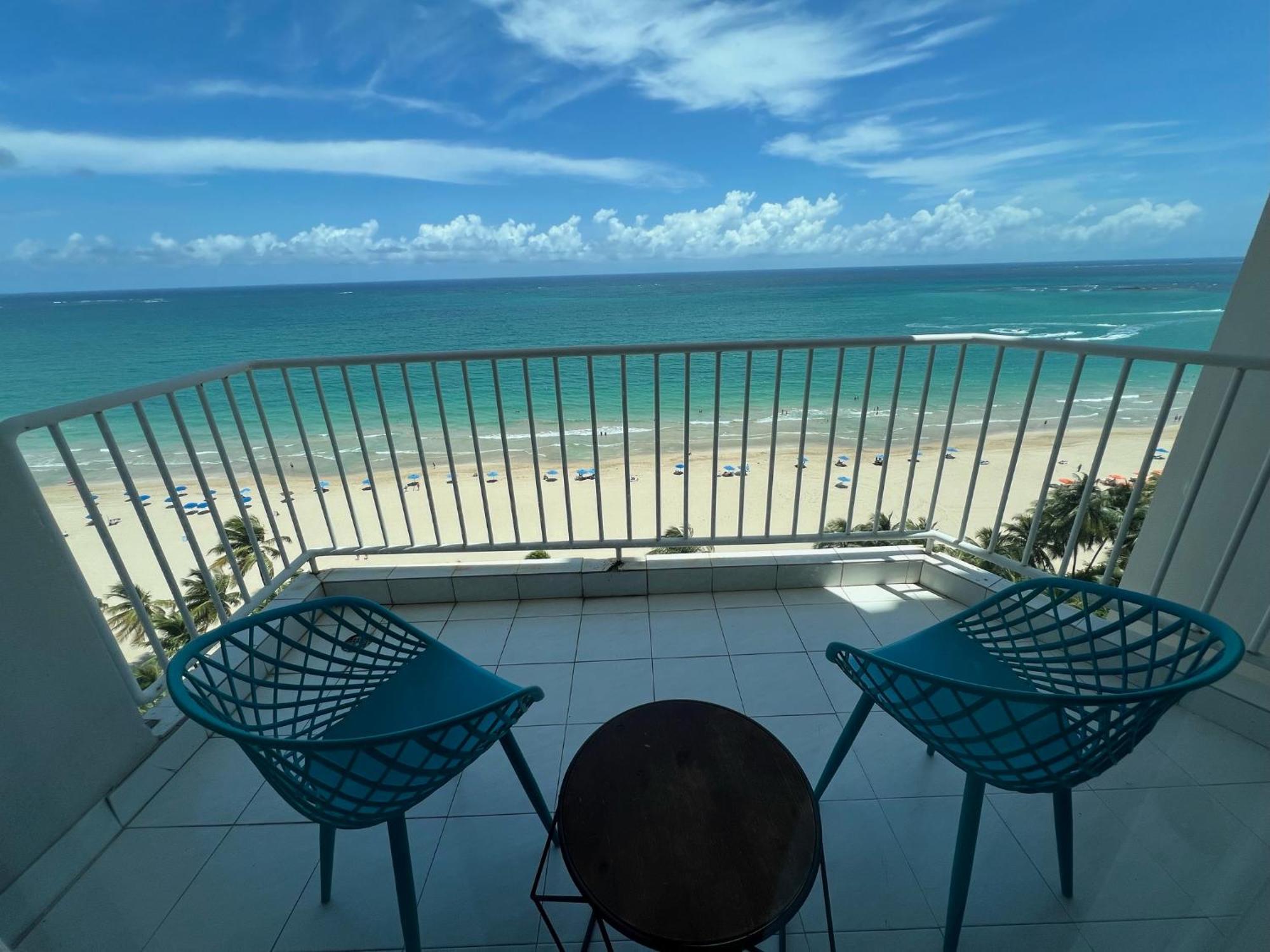 Gorgeous Ocean View 1br W/beach Acess & Pool * San Juan