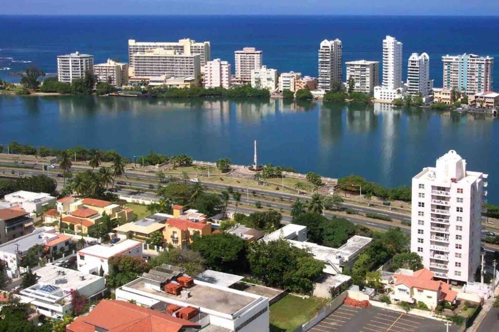 Apartment Lagoon-front Escape Steps Away From The Beach!