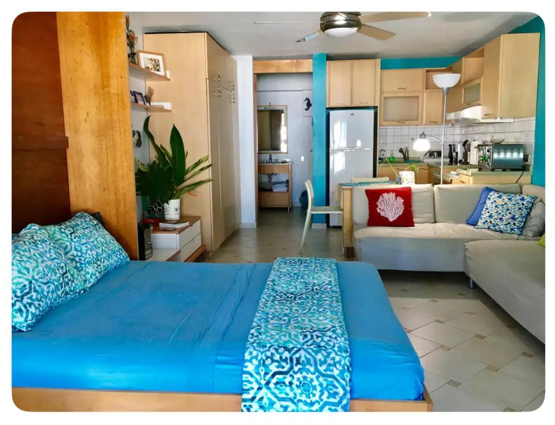 Cozy Beachfront *