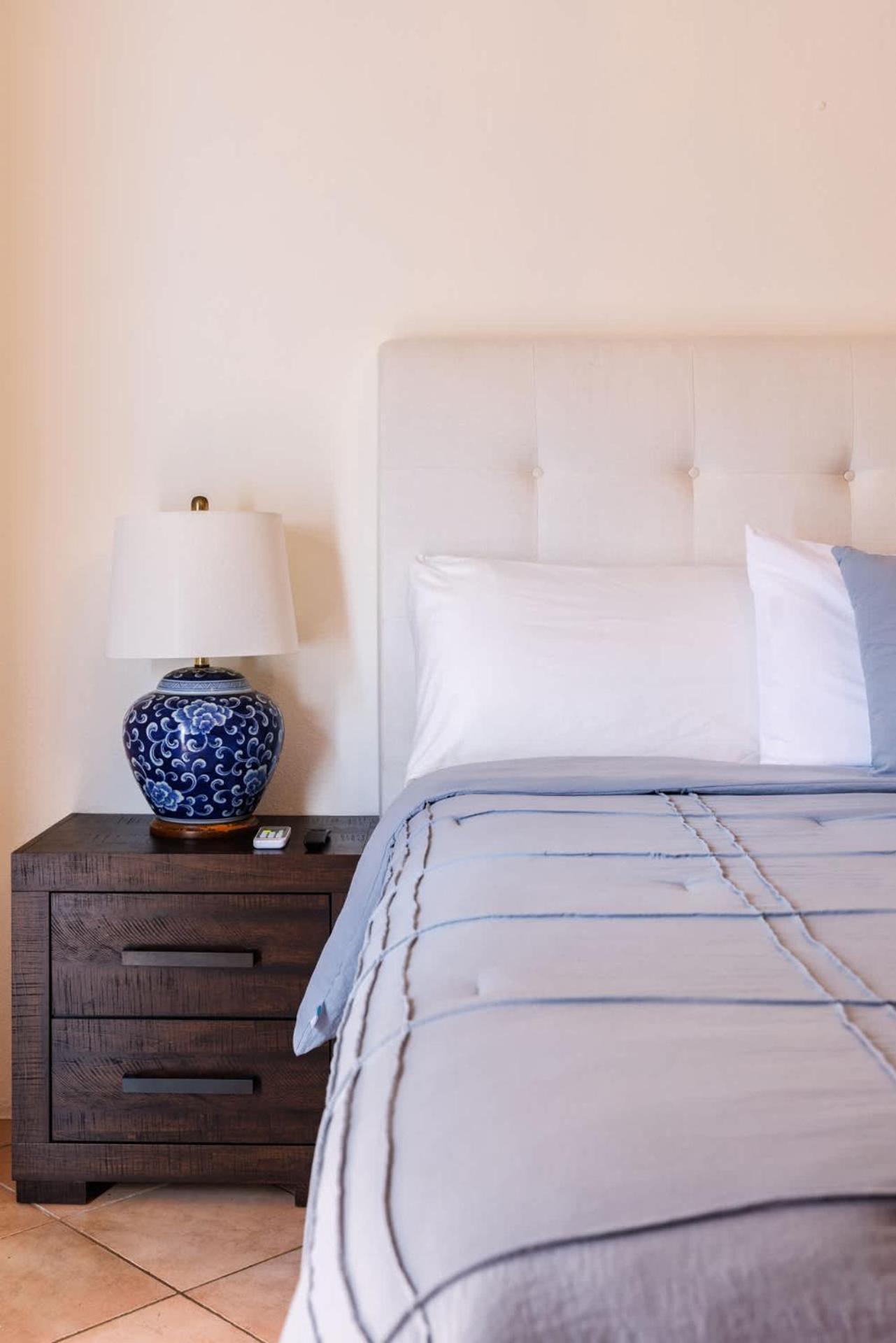 Apartment Old Kings Castle Penthouse Retreat - Family Friendly *