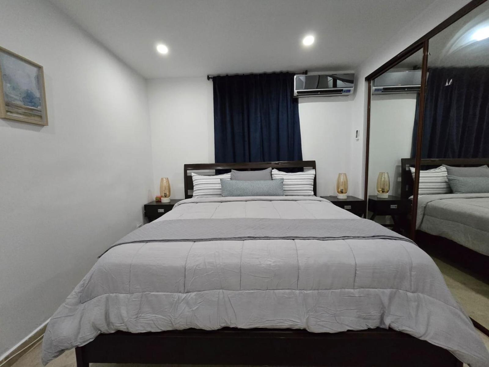 Reparto Metropolitano Iii Apartamento