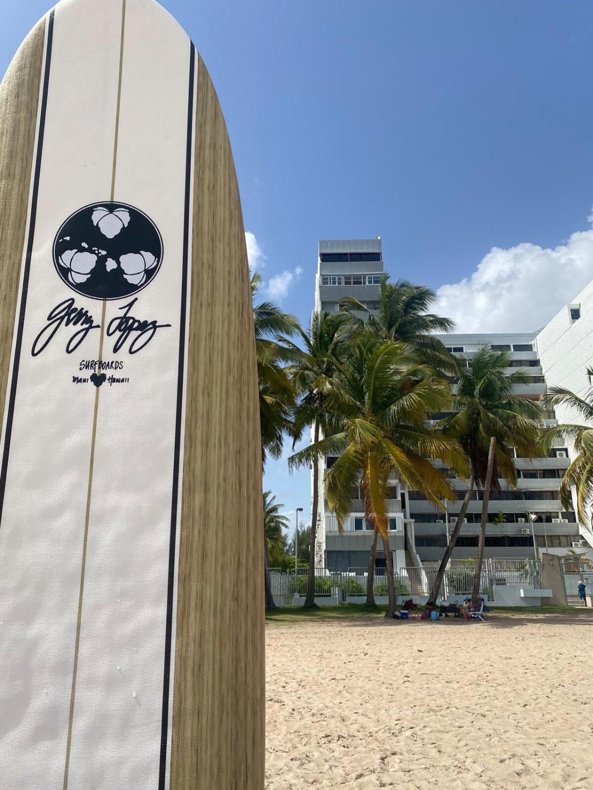 Beachfront Wave At Isla Apartamento *