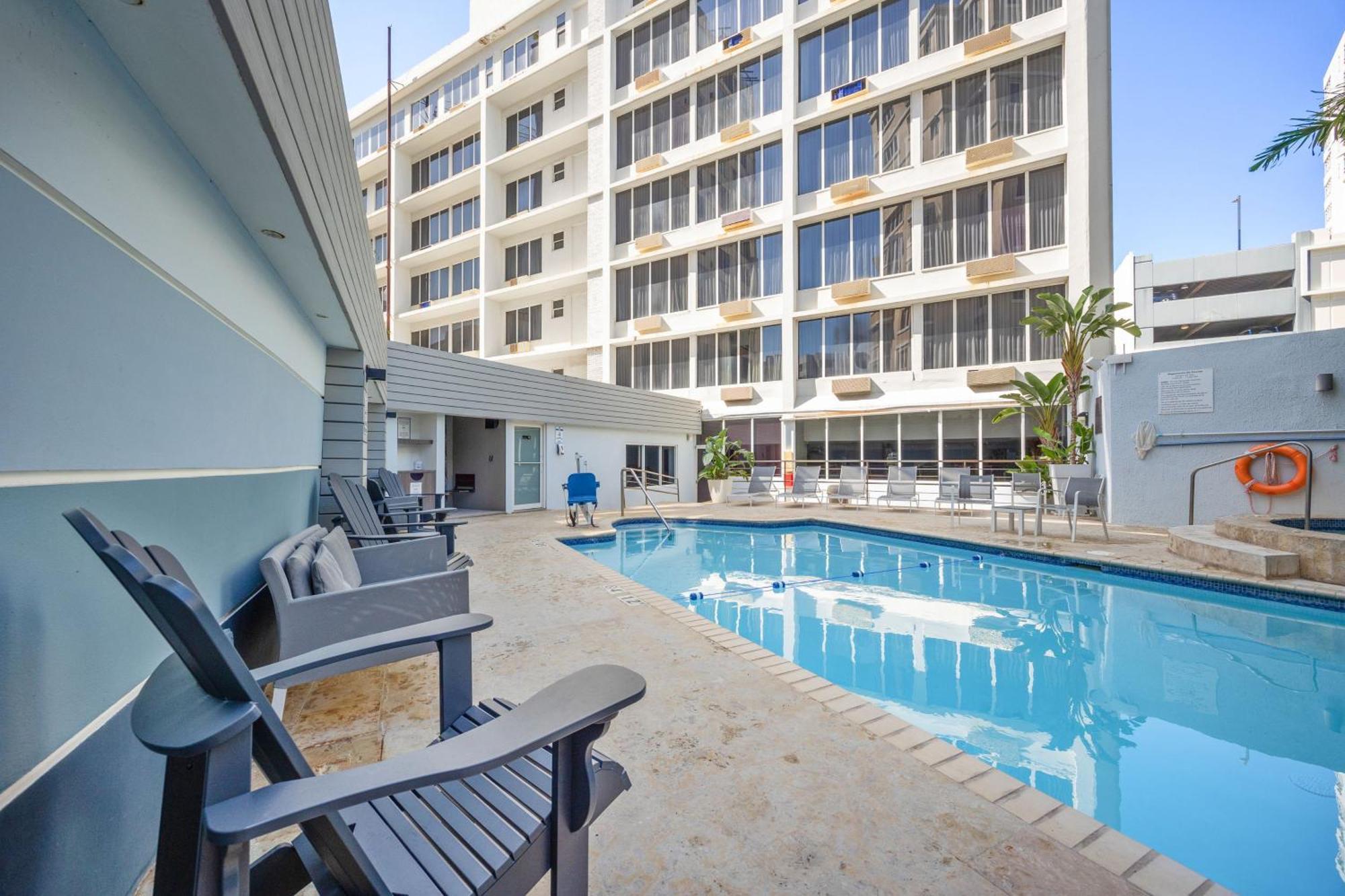 Resort Express Condado By Ihg