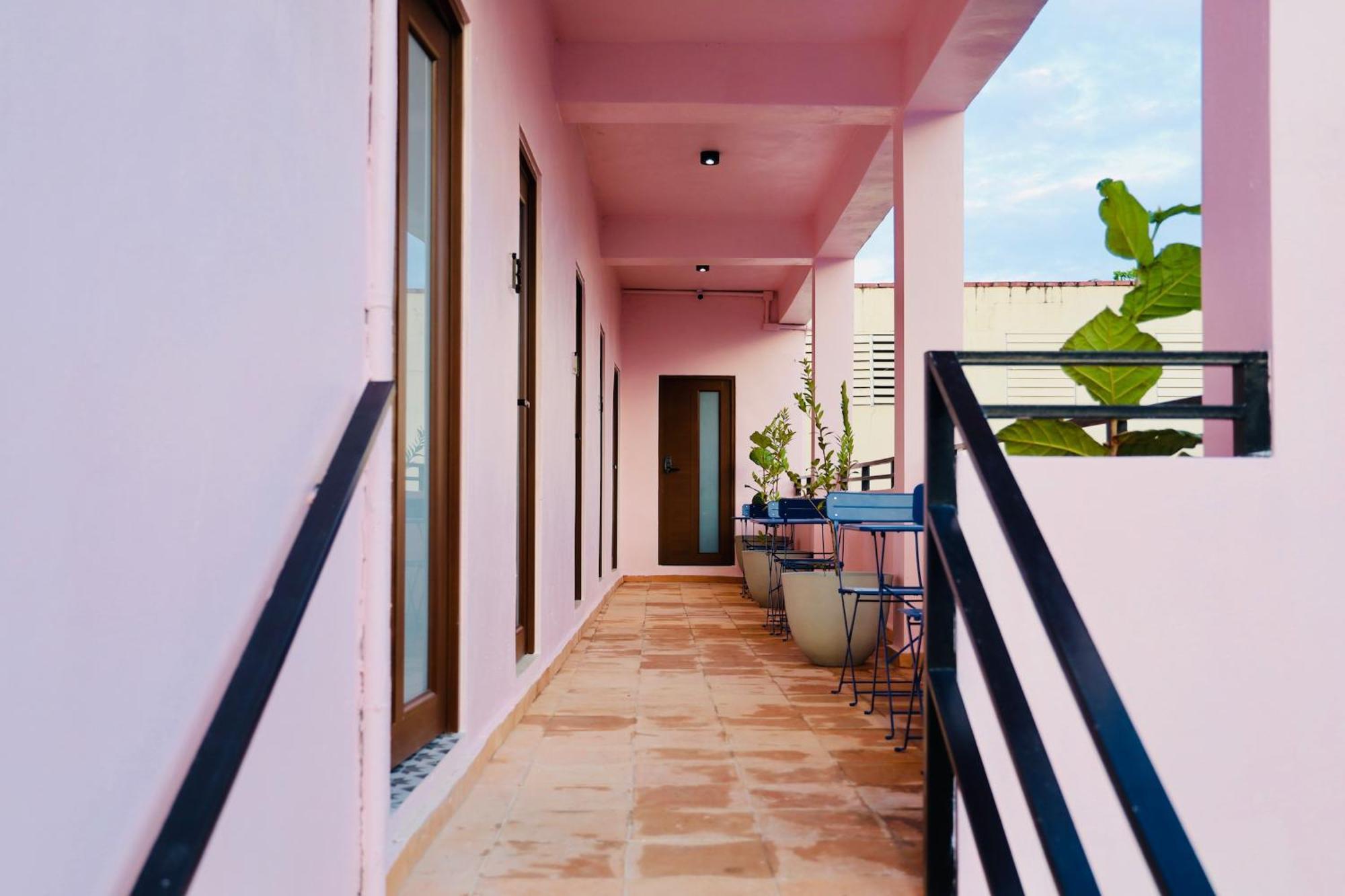 Hotel 5 Relaxed Haven In Santurce *