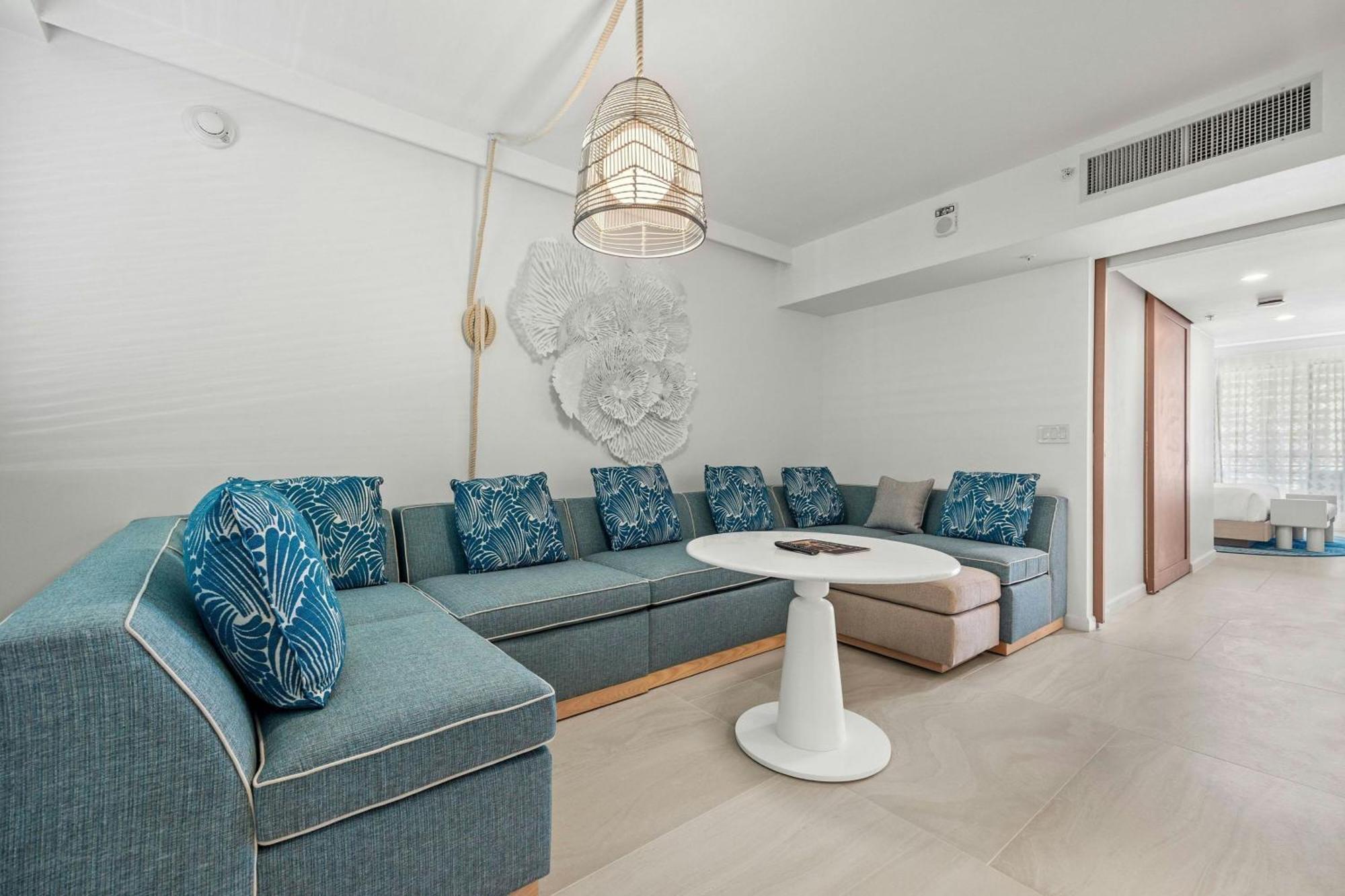 Hotel La Concha Resort, Puerto Rico, Autograph Collection 4*