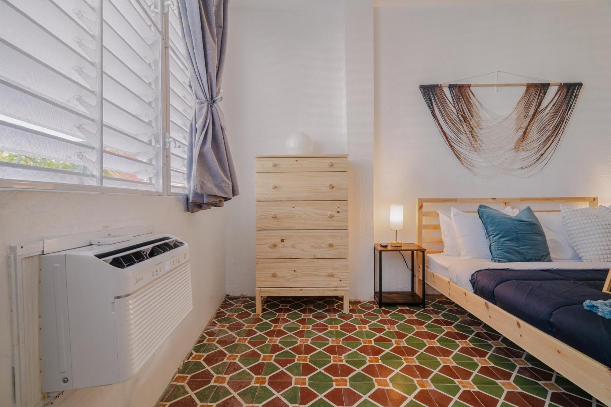 Apartment Beachwalk 2bedroom San Juan