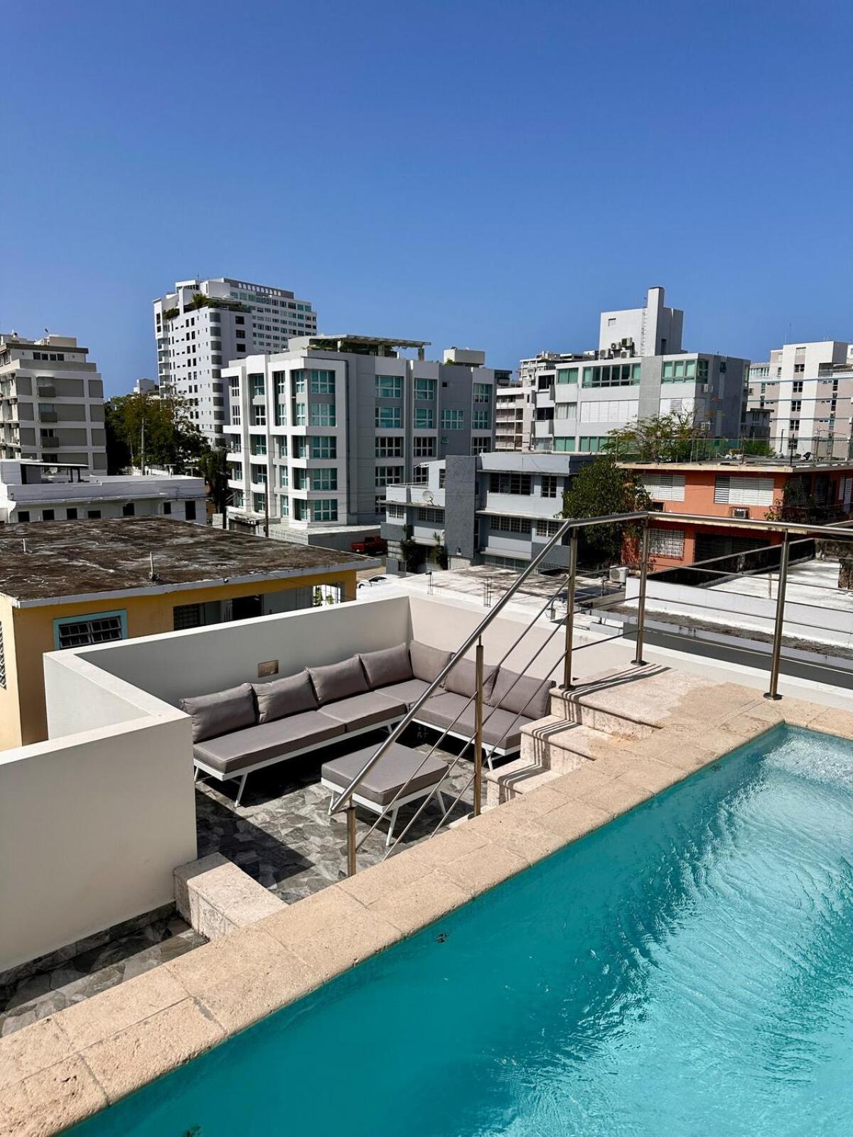 Holiday home Estrella Urban Oasis Private Rooftop Pool And Patio *