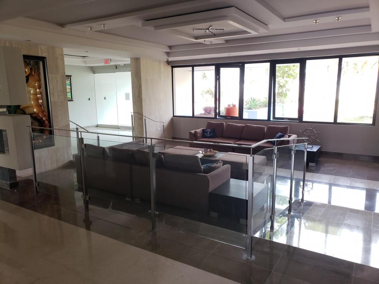 Beach Front At Marbella Del Caribe Apartamento *