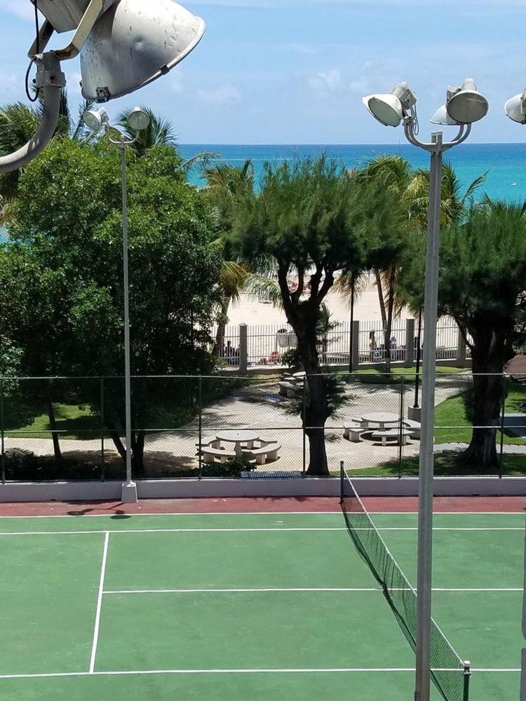 Beach Front At Marbella Del Caribe Apartamento *