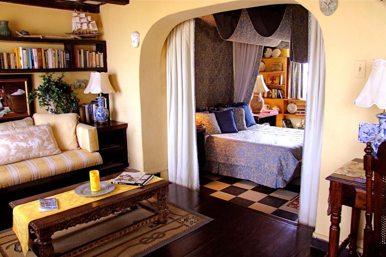 The Gallery Hotel 3*