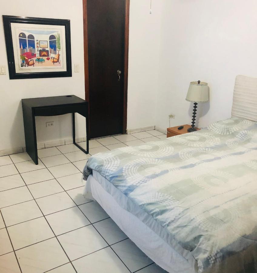 Apartamento Isla Verde Beach - Condominio La Mancha San Juan