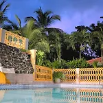 Yukayeke Playa Resort