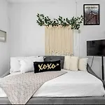 Villa 5 Min From San Juan Airport And Isla Verde Beach Best Location & Pool & Jacuzzi & Youtube Video Available
