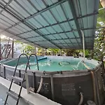 Casita Natural Village #6 y #8